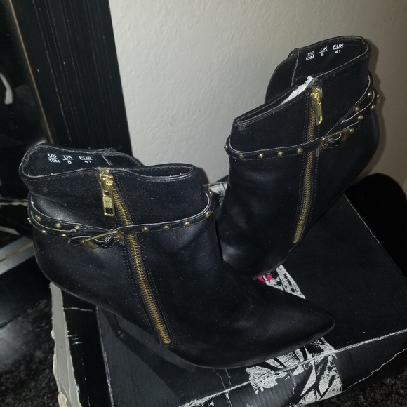 Booties - Picture 1 of 2